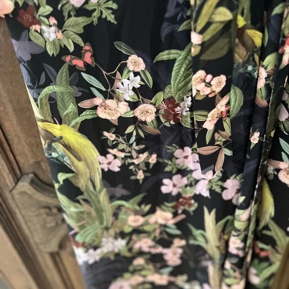 NWT jumpsuit/pantsuit floral and birds print - Picture 4 of 5